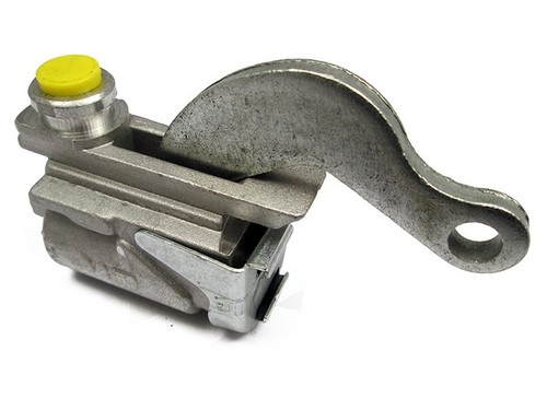 Rear wheel cylinder - rear,