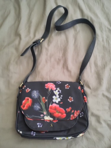 Joules flower print shoulder