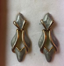 Vintage Gold Tone With Grey