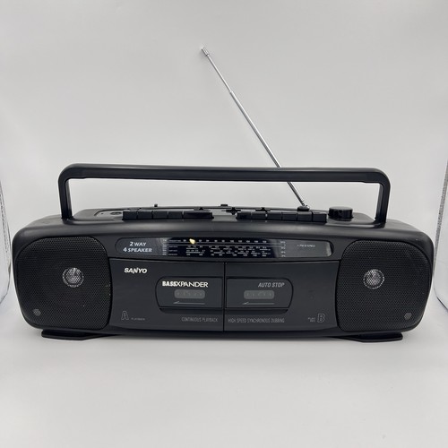 Sanyo radio cassette - sanyo,
