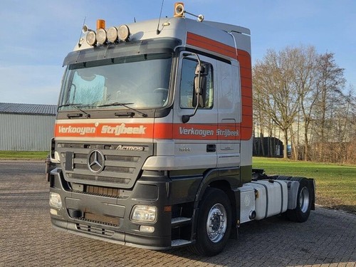 Mercedes actros 1844 megaspace - mercedes,