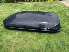 Halfords Exodus 470L glossy black roof box