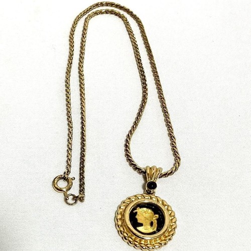 Wedgwood necklace gold - necklace,