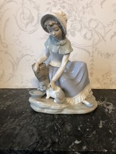 Nao By Lladro Girl With Cat