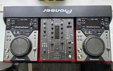 Pioneer 400 DJM mixer with CDJ 400 mp3 cd (two decks) with flight case 