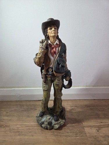 Vintage cowboy figurine - vintage, statue