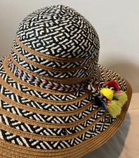 Steve Madden Black/White Sun Hat w/Decorative Pom Pom Trim