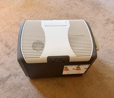 Halfords 40 Litre Mains & 12V/24V Portable Camping Electric Coolbox - Grey A