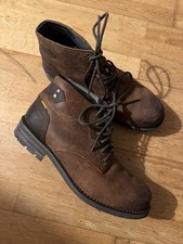 CATERPILLAR Men’s CAT size