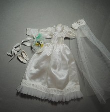 Vintage Sindy doll Bride