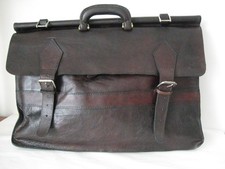 TRUE VINTAGE LARGE ALL GENUINE