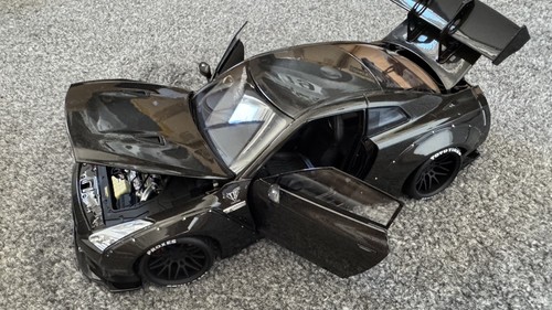 Pgm nissan r35 black - 1:18,