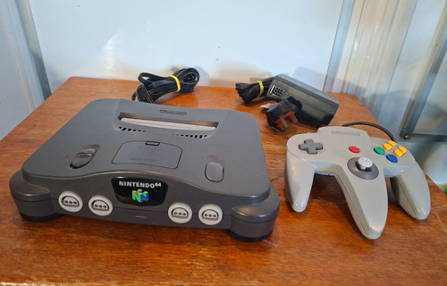 Nintendo n64 console - 64, bundle