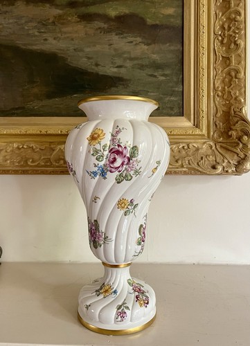 Vintage victorian style large - victorian,