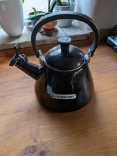Le Creuset Stove-Top Kettle