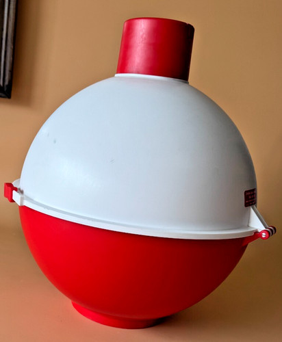 The big bobber - big, cooler