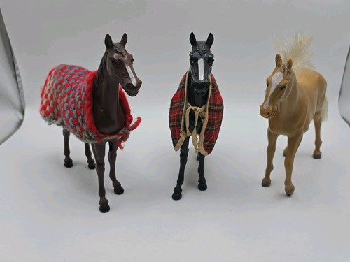 Vintage plastic horses toy - plastic,