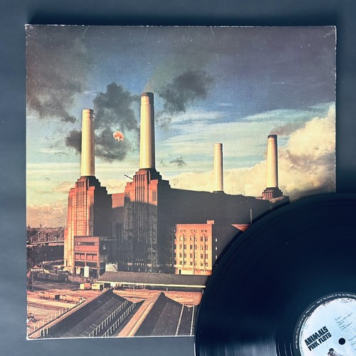 Pink floyd animals 1977 - pink,