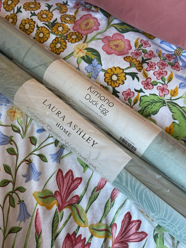 Laura ashley kimono floral - ashley,