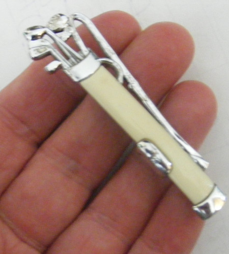 Vintage 1970s brooch pin