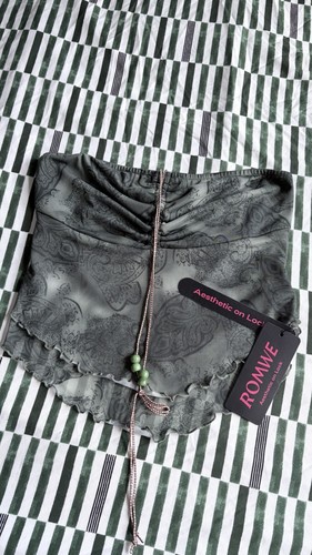 Romwe shein top new - by,