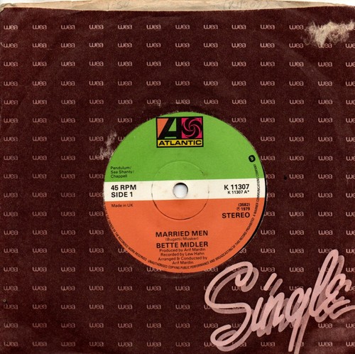 Bette midler married - midler:married, men/bang
