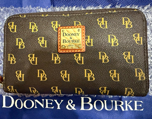 Dooney bourke women - &,