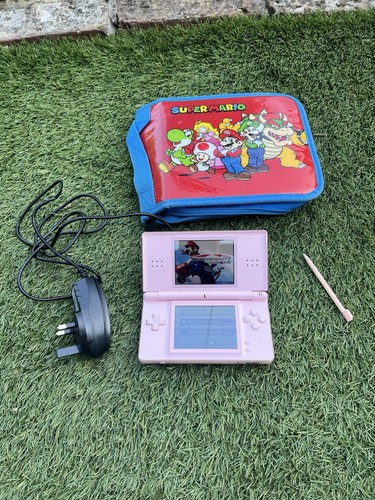Nintendo lite console - ds,