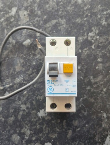 Series rcbo c32 type c - c32,
