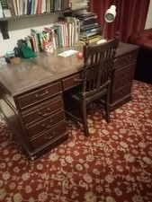 Lovily old writing desk had - had, 30