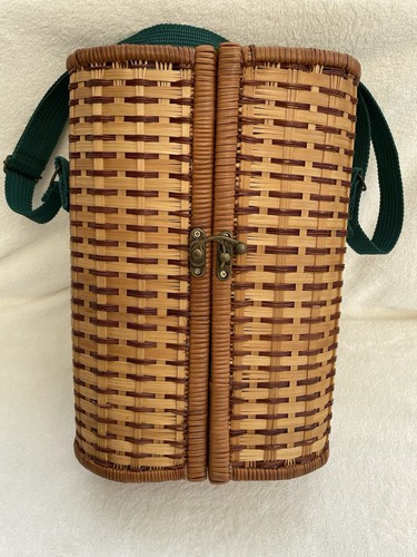 Wicker wine bottle carrier - wicker,