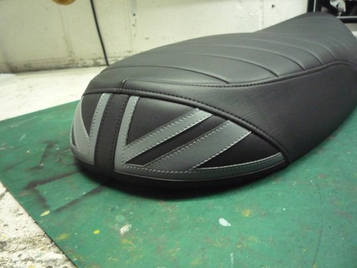 Triumph bonneville t100 seat - triumph,