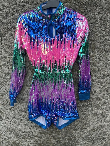 Weissman sequin high neck - neck, cut