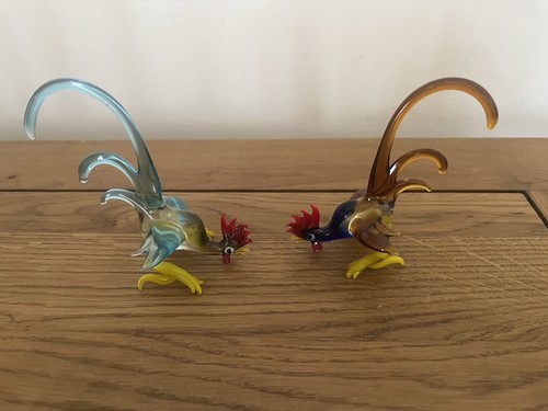 Pirelli glass birds fighting - pirelli,