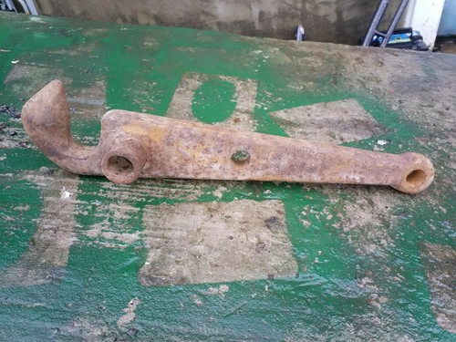 Massey ferguson pick up - ferguson,