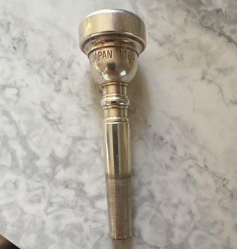 Yamaha trumpet mouthpiece 11b4 - trumpet,