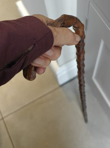 Vintage curved handle