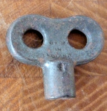 Vintage Old Clock Key 1