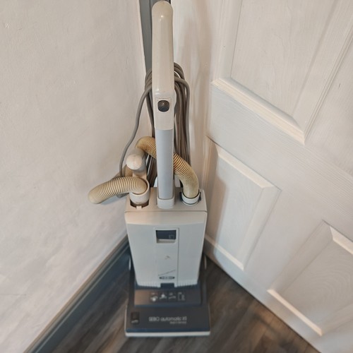 Sebo automatic upright - x1,