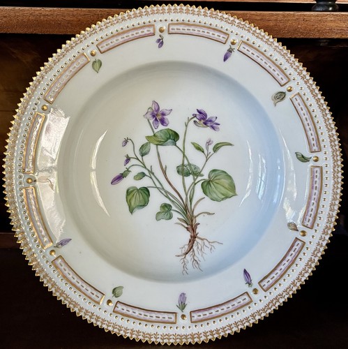 Royal copenhagen flora danica - royal,