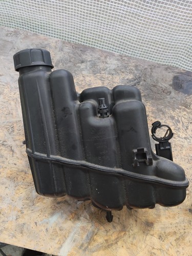 Coolant expansion tank - coolant,