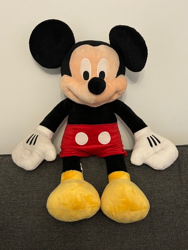 Disney store stamped - disney,