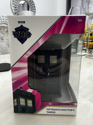 Fifteenth doctor tardis - fifteenth,