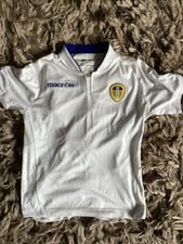 Leeds United Home Football Shirt Medium Child No Sponsor
