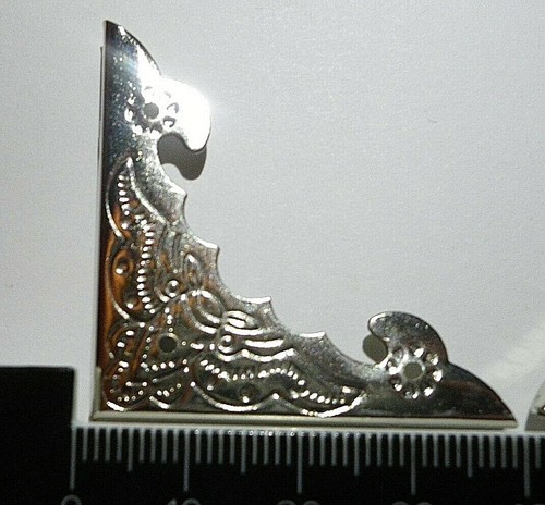 Metal corner protectors silver - metal,