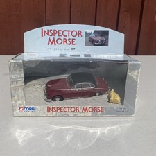 CORGI CLASSICS 1:43 01803 INSPECTOR MORSE JAGUAR 2.4 With Corgi Dog