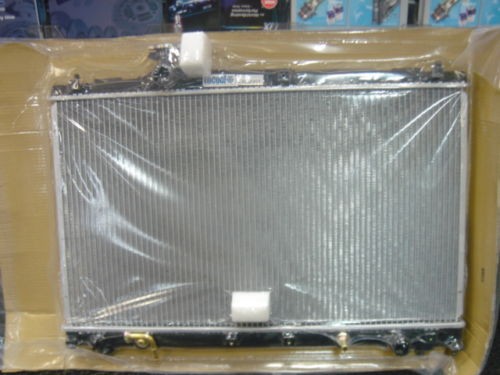 For toyota avensis verso - toyota,