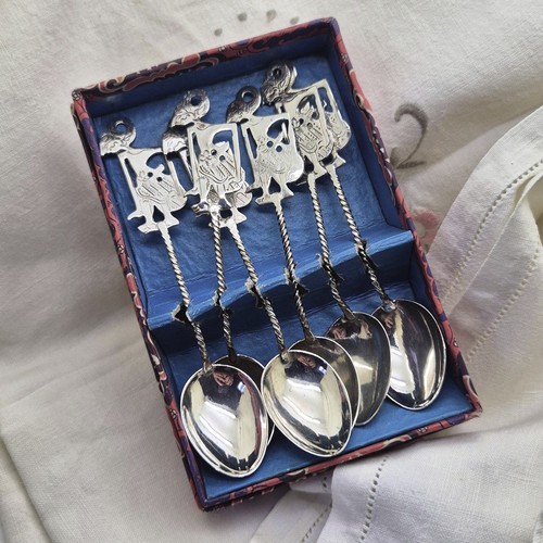 Vintage boxed wayang - vintage,
