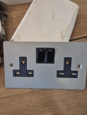 VOLEX  Gang Socket 13 AMP
