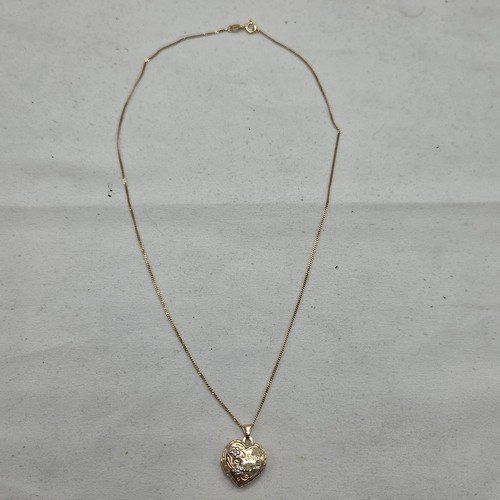 9ct yellow gold - gold, locket